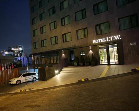 Hotel I.t.w 3*