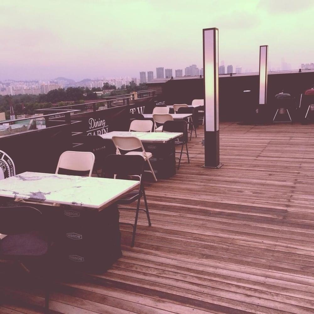 I.t.w Hotel